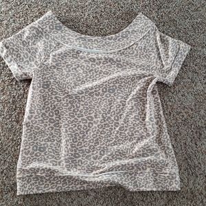 Scoop neck top